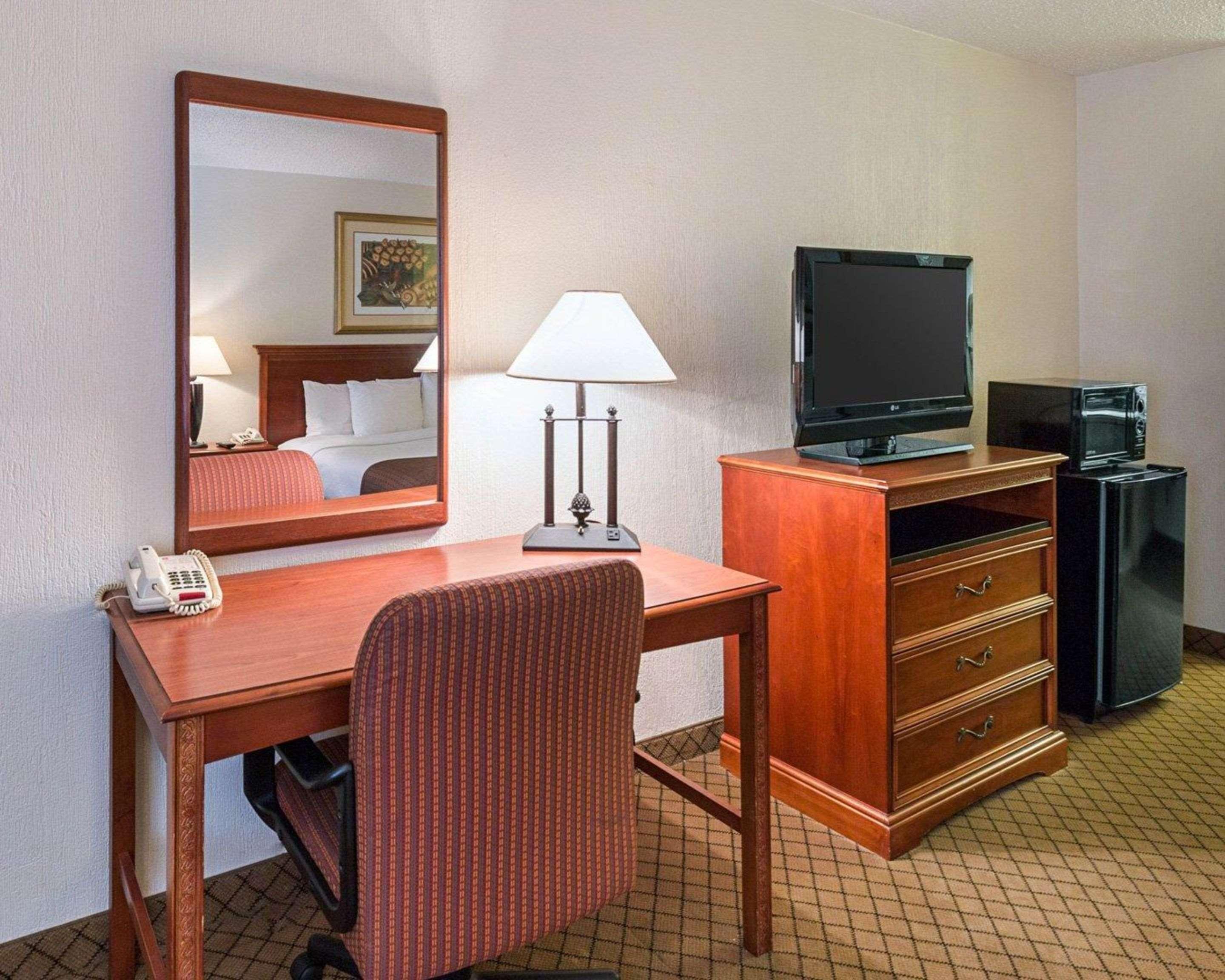 Greentree Hotel & Extended Stay I-10 Fwy Houston, Channelview, Baytown Ngoại thất bức ảnh